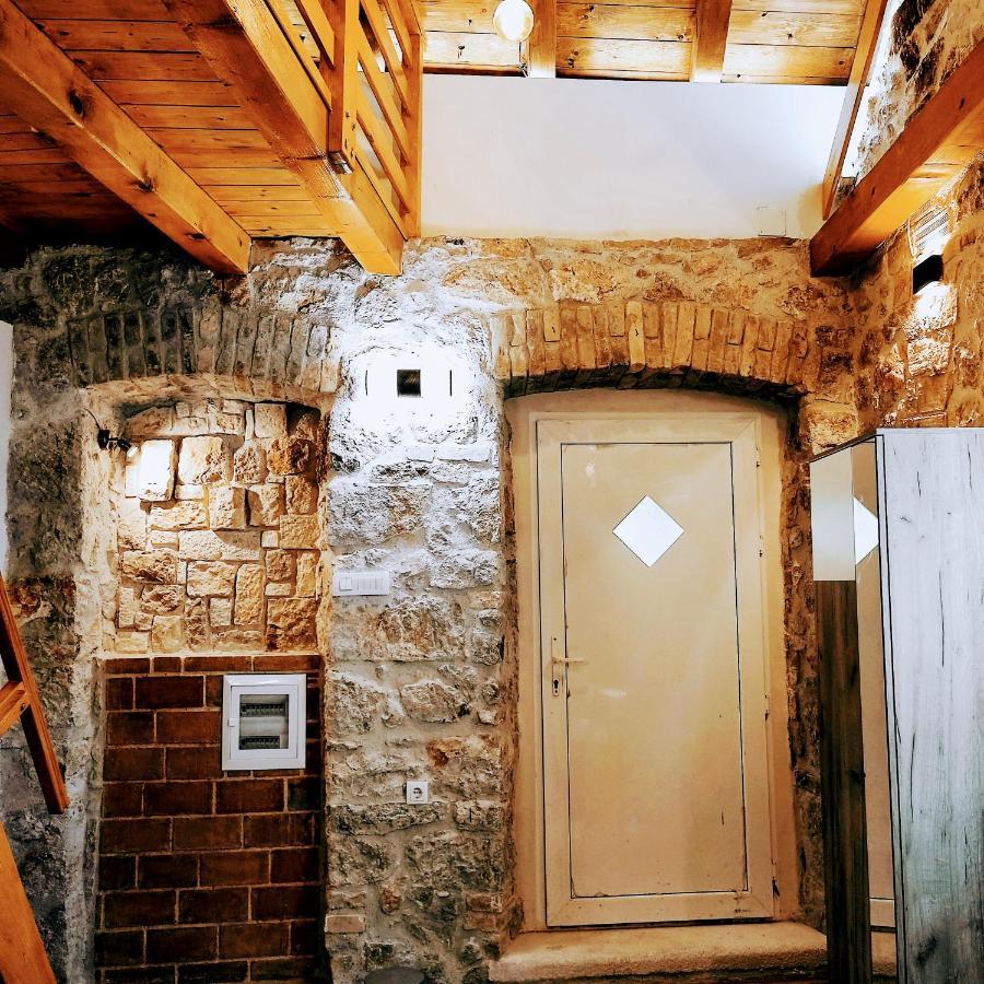 Falcons Nest Apartment Šibenik