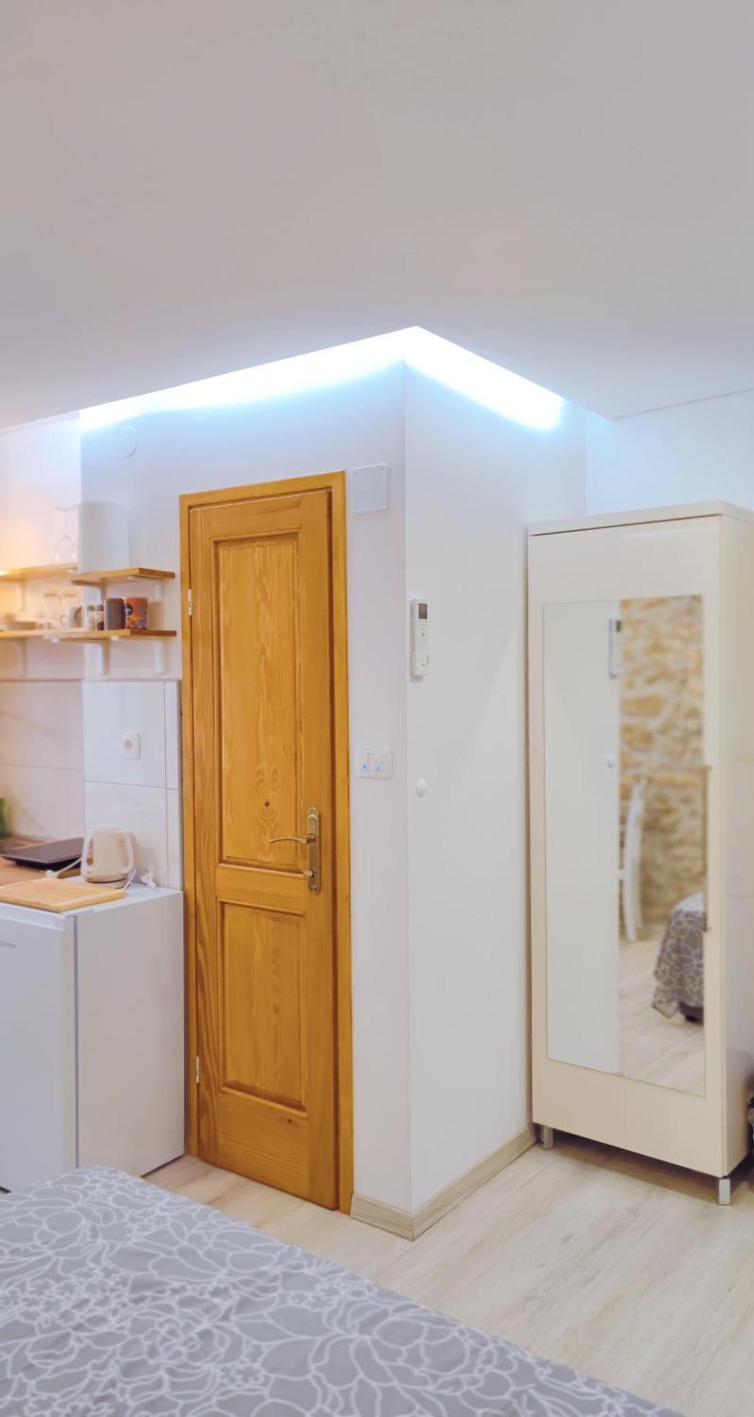 Falcons Nest Apartment *