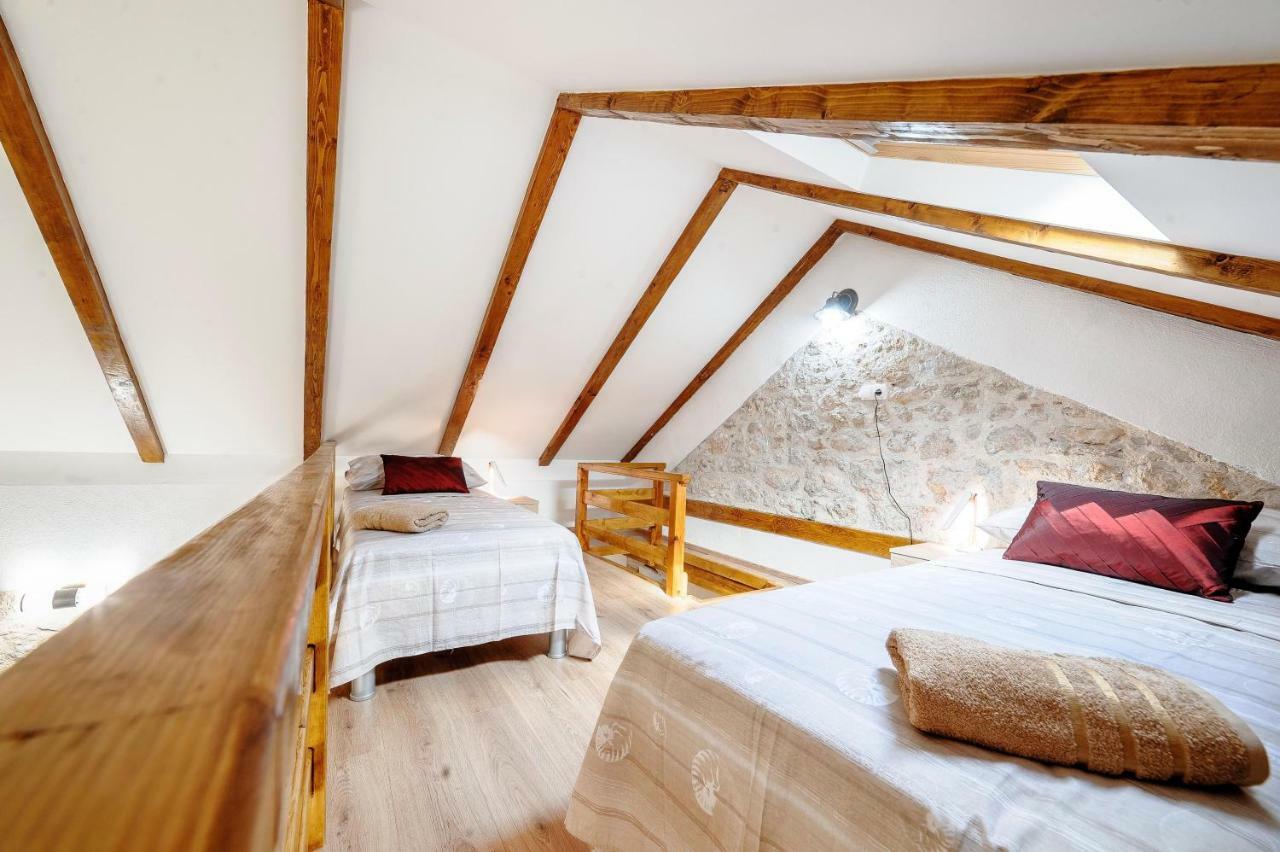 Falcons Nest Apartment Šibenik